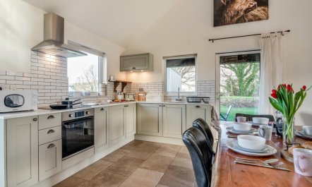 3 Bed in Brecon 5