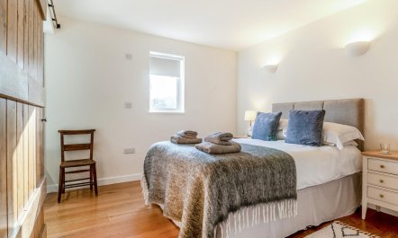 3 Bed in Brecon 2