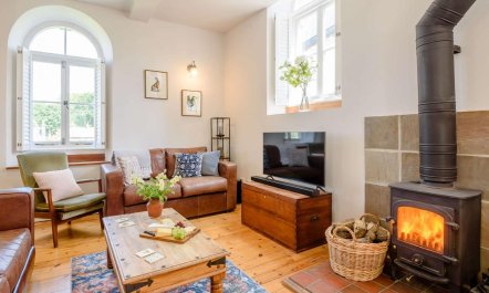 4 Bed in Buxton 3