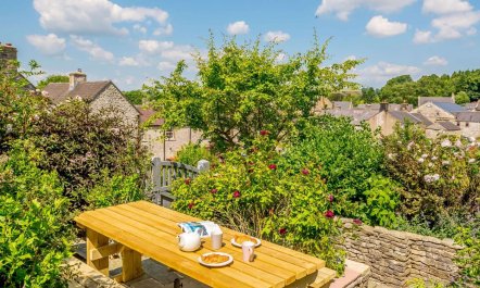 4 Bed in Buxton 1