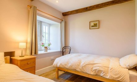 4 Bed in Buxton 7