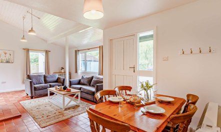 2 Bed in Saltash 4