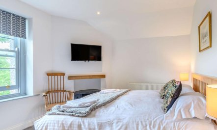 2 Bed in Tenby 9