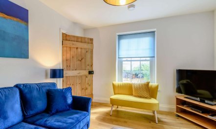 2 Bed in Tenby 6