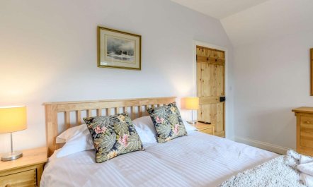 2 Bed in Tenby 7