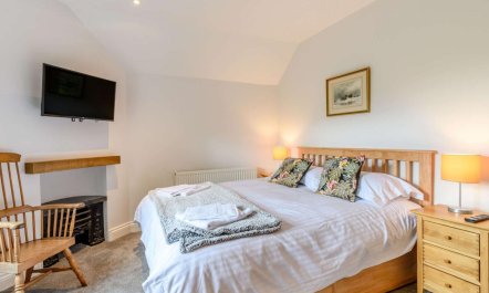 2 Bed in Tenby 8
