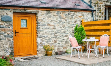1 Bed in Aberystwyth 1