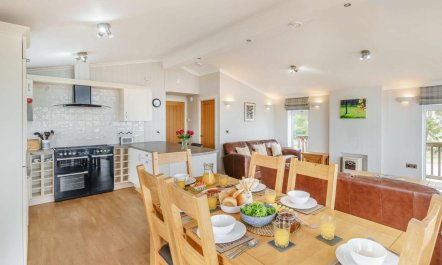 3 Bed in St. Andrews 3
