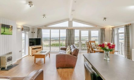 3 Bed in St. Andrews 1