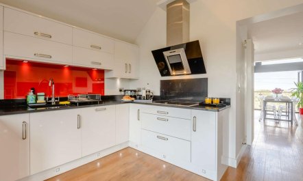 4 Bed in New Romney 7