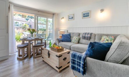 2 Bed in Torpoint 2