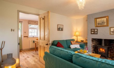 2 Bed in Lowestoft 0