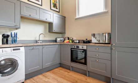 2 Bed in Blandford Forum 4