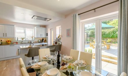 3 Bed in Cheltenham 8