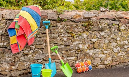 3 Bed in Lower Woodford 1