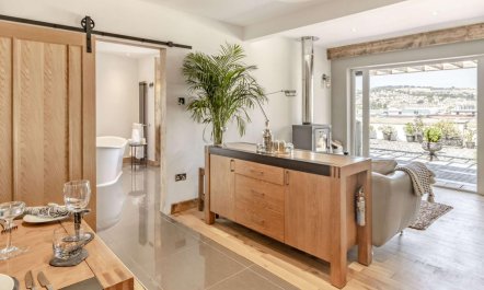 1 Bed in Teignmouth 5