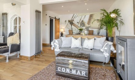 1 Bed in Teignmouth 4