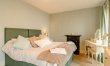 2 Bed in Milford Haven 7