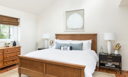 Island Pines 7