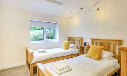 2 Bed in Barnstaple 6