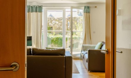 2 Bed in Tenby 6
