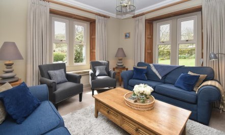 4 Bed in Penrith 2