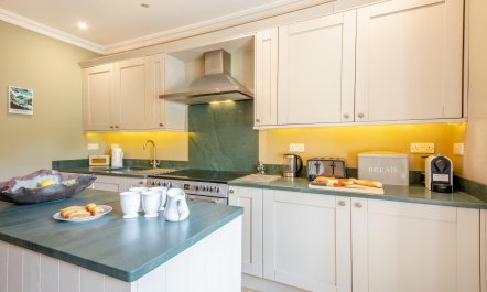 4 Bed in Penrith 6