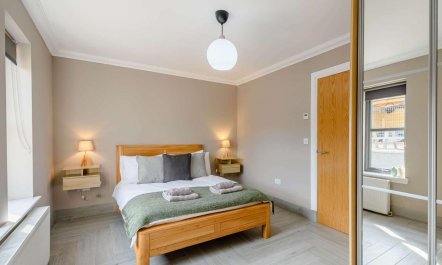 3 Bed in Alexandria 8
