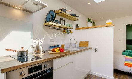 1 Bed in Bridgend 4
