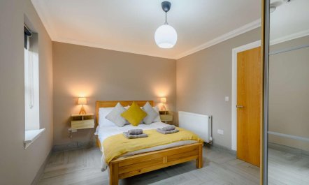 3 Bed in Alexandria 8