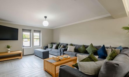 4 Bed in Alexandria 1