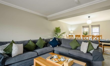 4 Bed in Alexandria 3