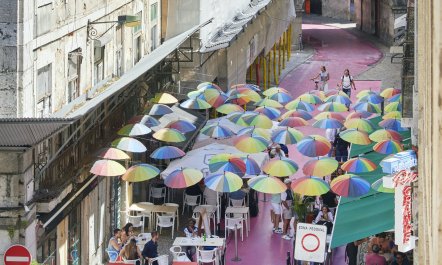 Pretty in Pink Street 1