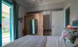 Blue Shutters & Sea Views 6