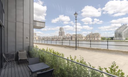 Riverside Dreams 1