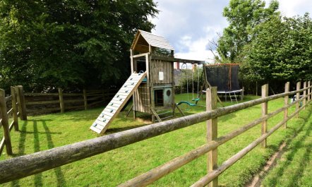 2 Bed in South Molton 1