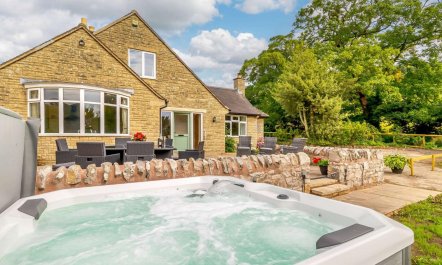 4 Bed in Ashbourne 1