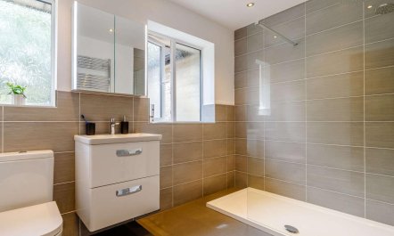 4 Bed in Ashbourne 6