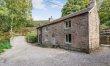 2 Bed in Hope Valley 0