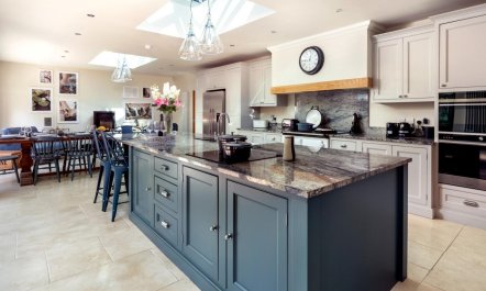 5 Bed in Lymington 1