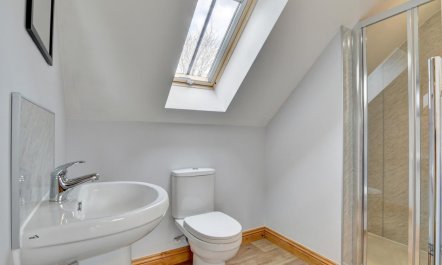 2 Bed in South Molton 9
