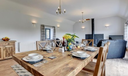 2 Bed in South Molton 1