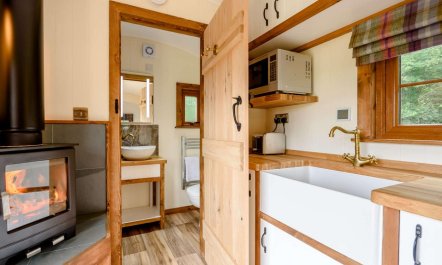 1 Bed in Pembroke 8