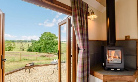 1 Bed in Pembroke 5