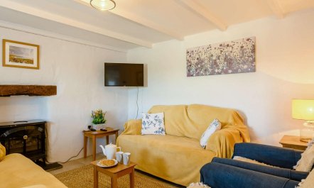 3 Bed in Haverfordwest 2