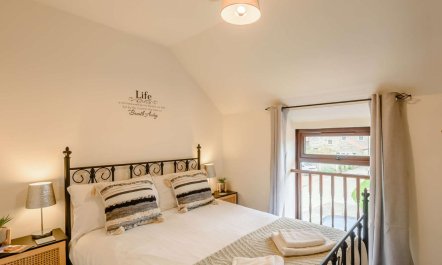 2 Bed in Pickering 7