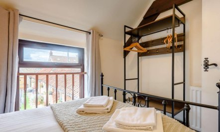 2 Bed in Pickering 8