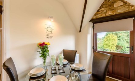 2 Bed in Pickering 3