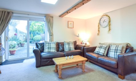 2 Bed in Pickering 2