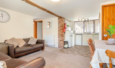 2 Bed in Pickering 4